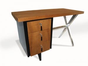 Lloyd-Desk